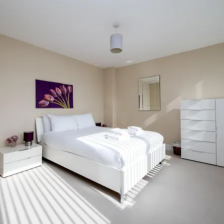 Appartement Guestready - Simple Luxury In Harrow Extérieur photo